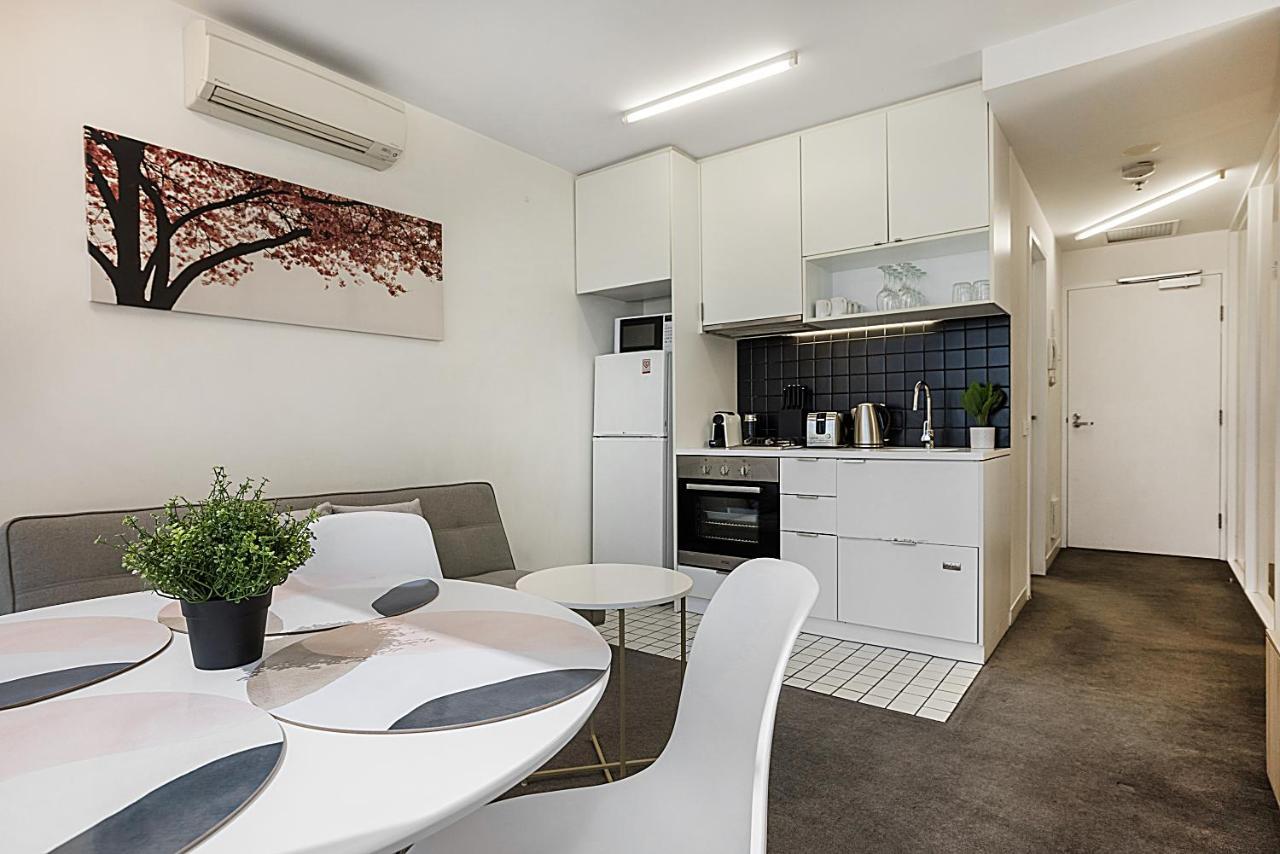 Apartament 2-Bed Unit Metres From Cbd Malls, Dining & Sights Melbourne Zewnętrze zdjęcie