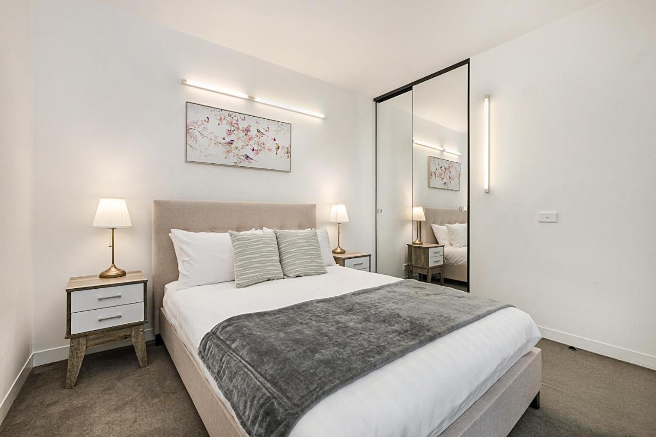 Apartament 2-Bed Unit Metres From Cbd Malls, Dining & Sights Melbourne Zewnętrze zdjęcie